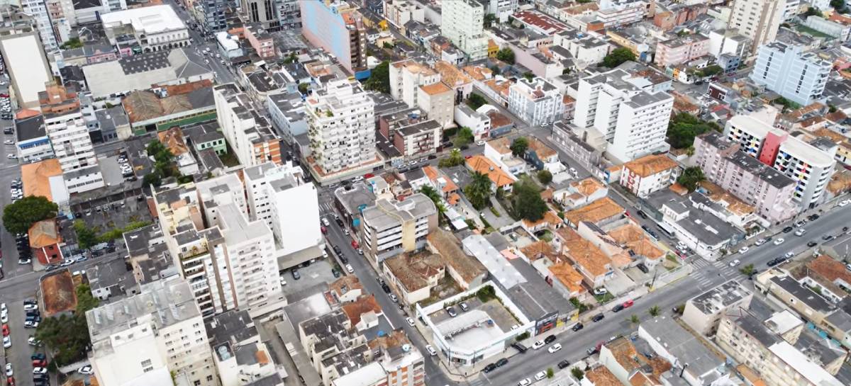 Pelotas se destaca como a cidade com imóveis mais baratos do país, segundo a Fipe, e chama atenção pelo baixo custo de vida e mercado estável. /Reprodução - RS Imagens