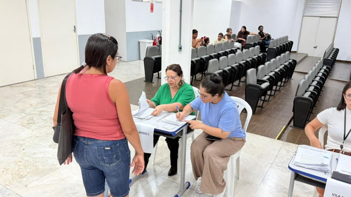 Cerimônia ocorreu no Bloco Cultural com presença de autoridades municipais /Divulgação/PMC