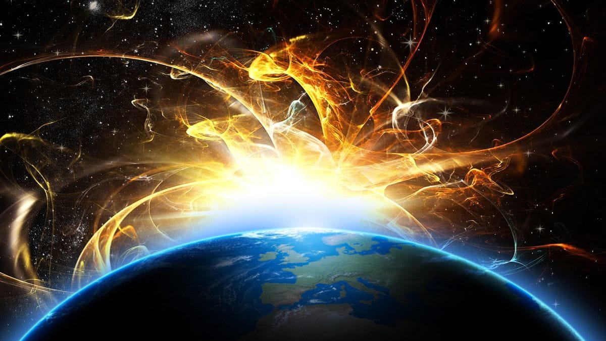 O brilho intenso dessas explosões pode ser observado mesmo a bilhões de anos-luz de distância / Pixabay