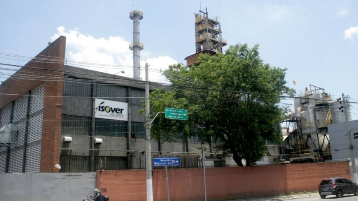 Segundo o acordo, a produção de lã de vidro e o forno de fusão de vidro deverão ser encerrados em julho