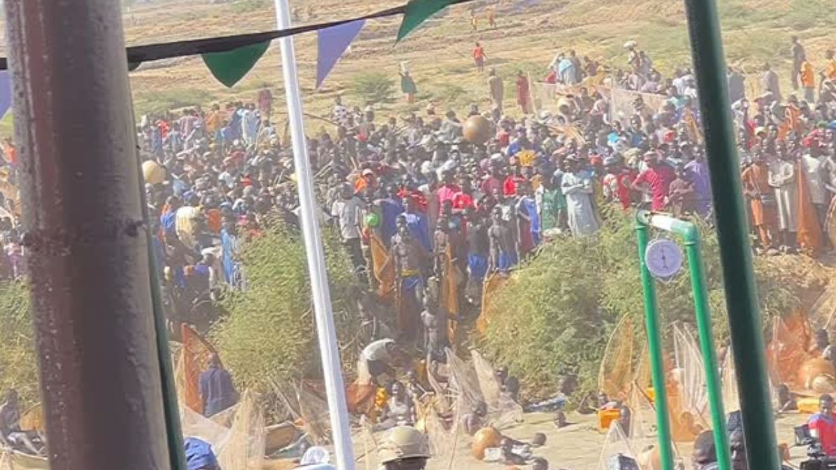 O Festival de Pesca de Argungu reúne milhares de participantes às margens do rio Matan-Fada, na Nigéria /Instagram