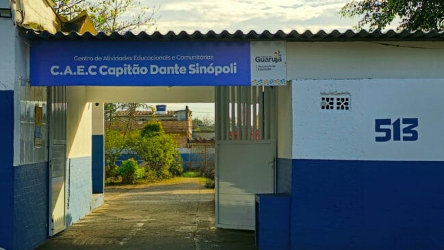 A Seduc oferece cursos profissionalizantes em parceria com o Sebrae e o Fundo Social de Solidariedade
