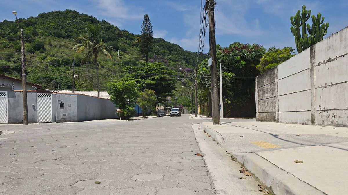 Sinalização vertical e pintura de solo estão em fase de conclusão/PMG
