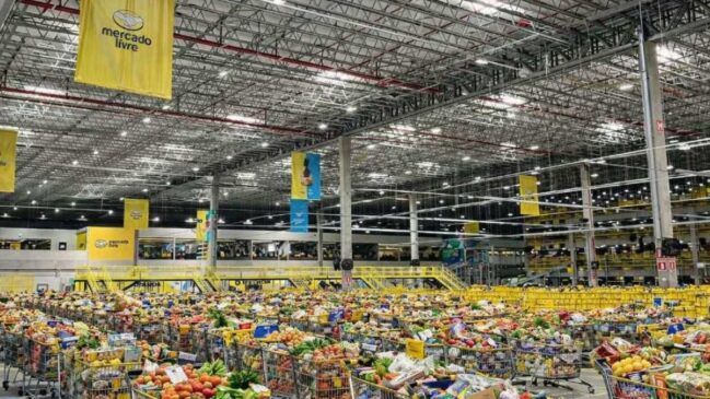 Assaí aposta no mercado digital para impulsionar vendas sem abrir novas lojas Rede utiliza ecossistema do Mercado Livre para manter preços competitivos online