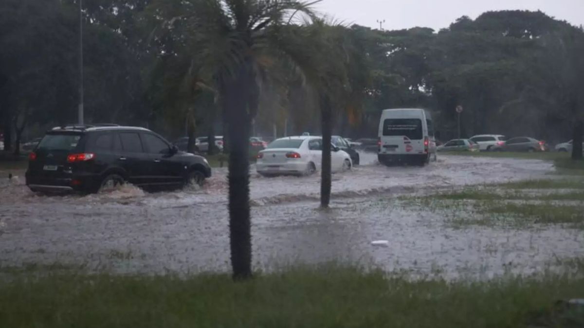 A Baixada Santista permanece em estado de alerta até sexta-feira (27)