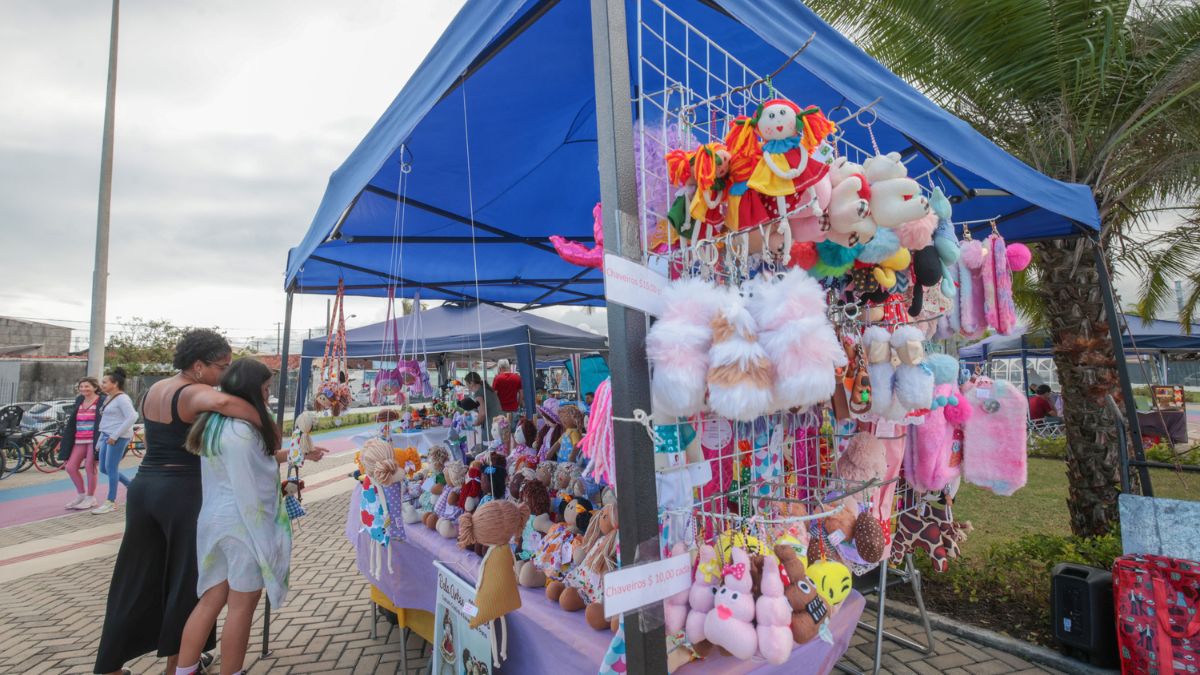 Programação começa domingo (08) no Canto do Forte e segue para o Portinho dia 22; foco é a conscientização sobre doenças crônicas e leucemia.