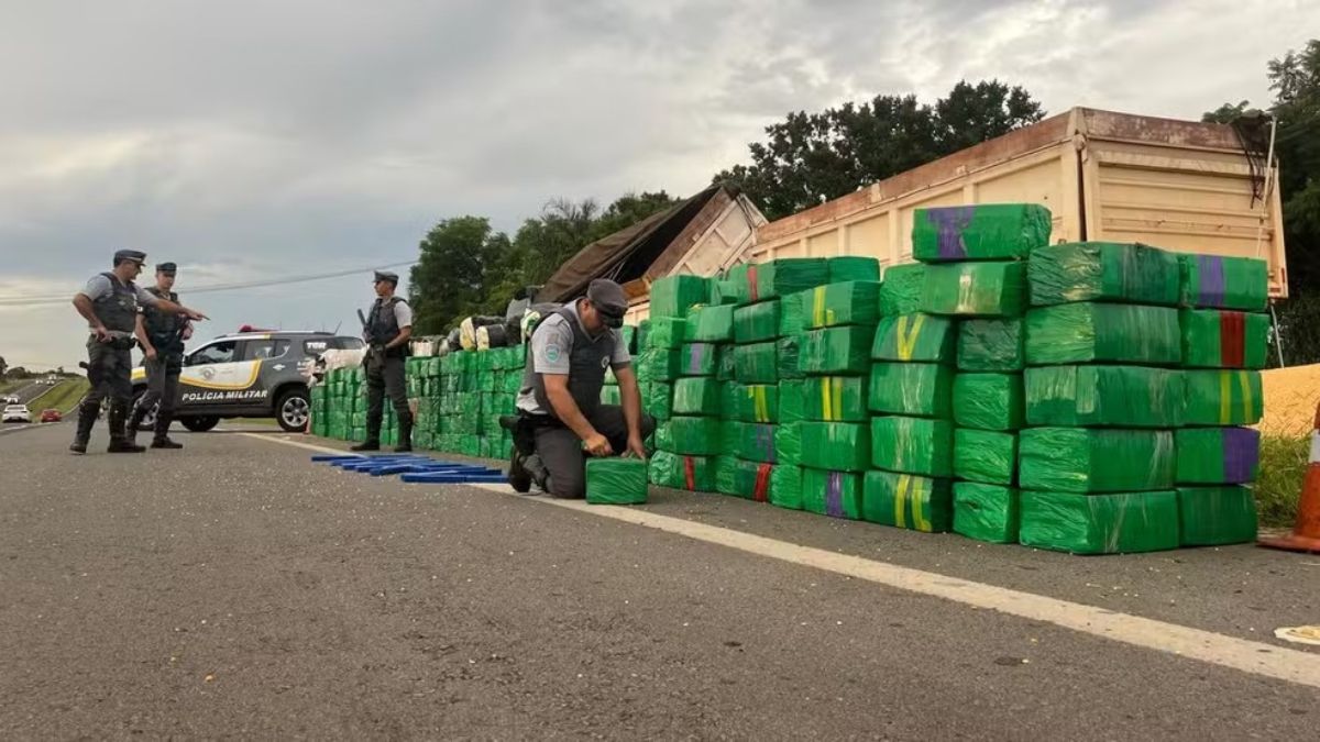 Em 2025, essa malha rodoviária foi palco da apreensão de 143,4 toneladas de entorpecentes