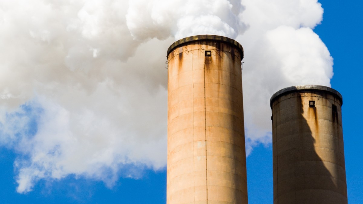 A poluição ajuda a acelerar o aquecimento global / Pixabay