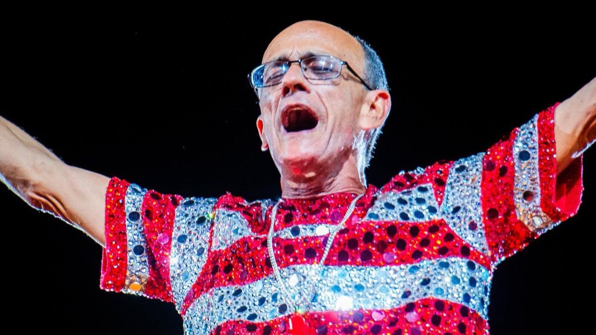 Mestre Ciça foi o grande homenageado da Unidos do Viradouro no Carnaval 2026