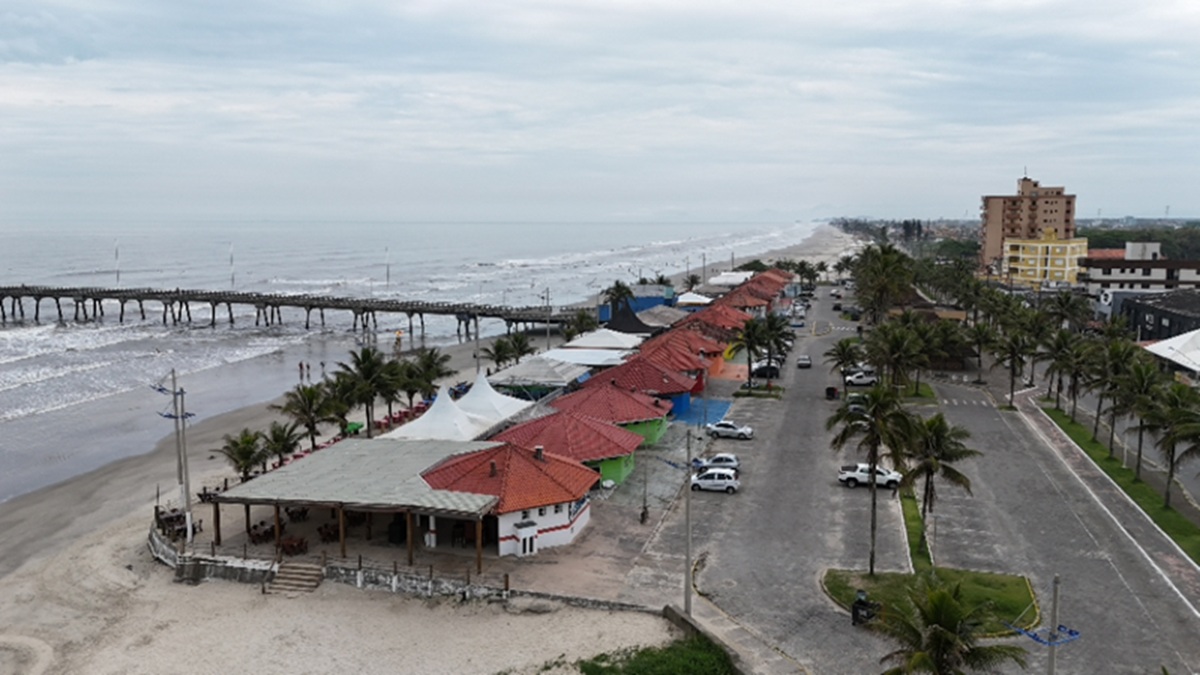 A Plataforma de Pesca de Mongaguá é uma das maiores da América Latina