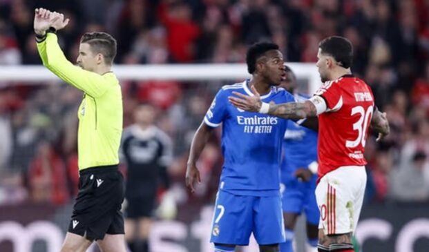 Duelo entre Benfica e Real Madrid rolou nesta terça-feira (17), pelos playoffs da UEFA Champions League