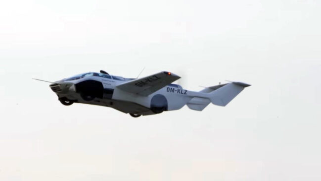 A empresa eslovaca Klein Vision confirmou que o AirCar 2, o primeiro carro voador viável para produção em massa