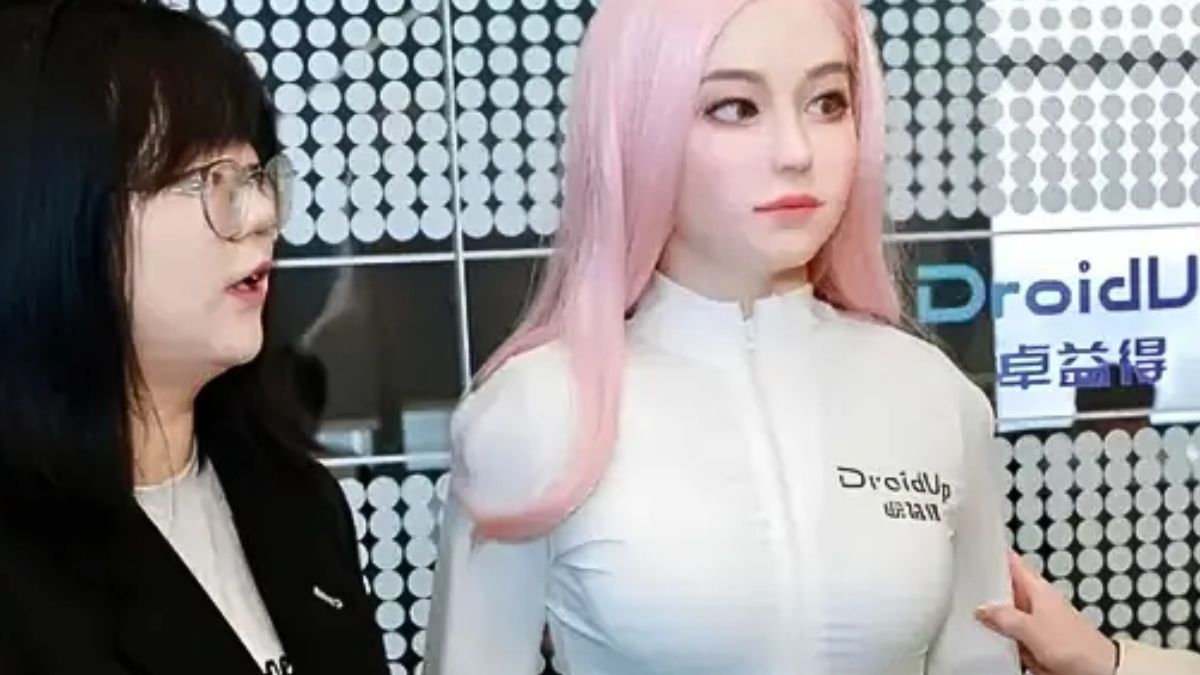 Robô Moya utiliza inteligência artificial para replicar microexpressões faciais e contato visual humano/DroidUp