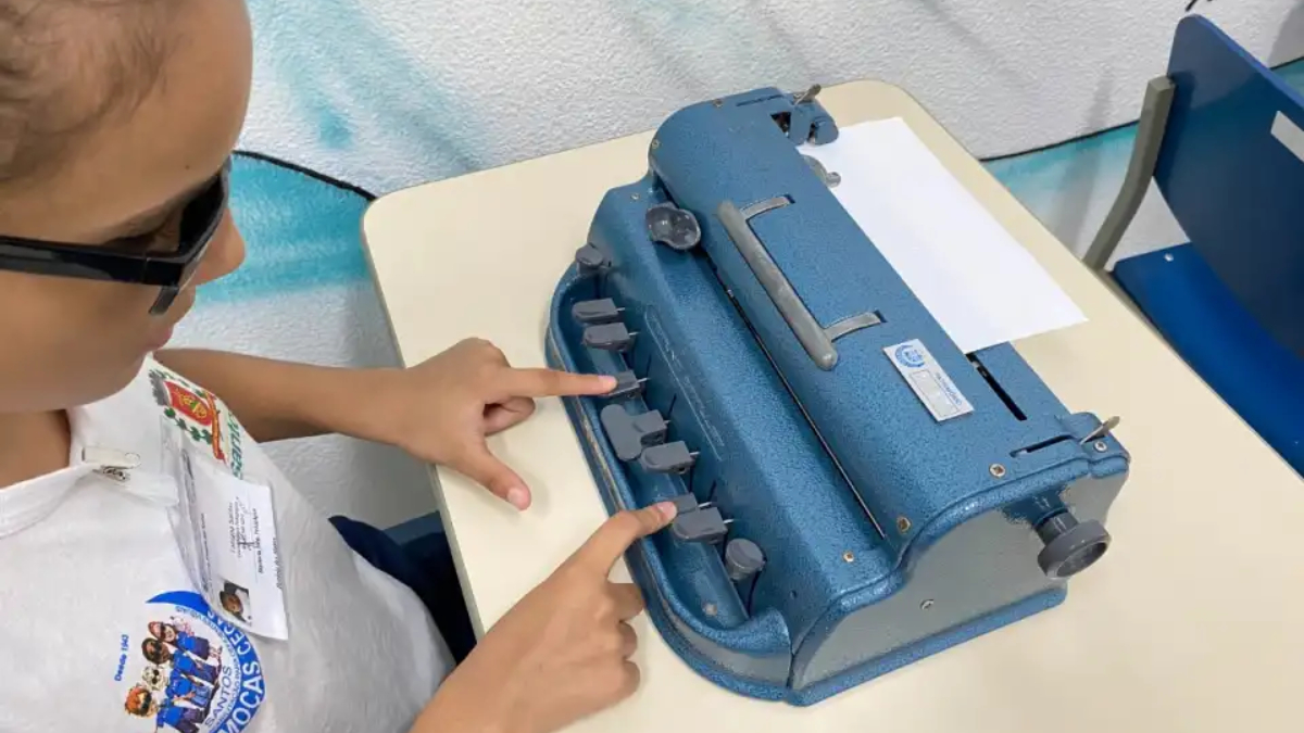 O Lar das Moças Cegas atende gratuitamente cerca de 400 pessoas com cegueira ou baixa visão