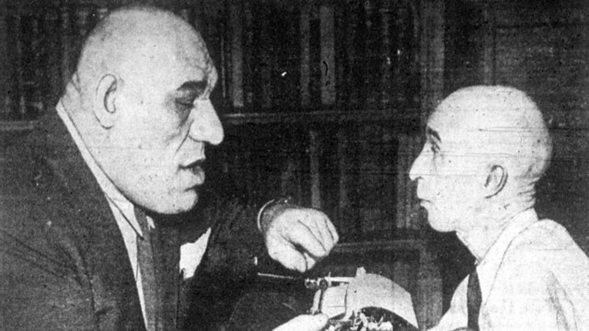 Tillet ganhou notoriedade mundial por conta de sua aparência e chegou a ser chamado, de forma cruel, de "o homem mais feio do mundo"