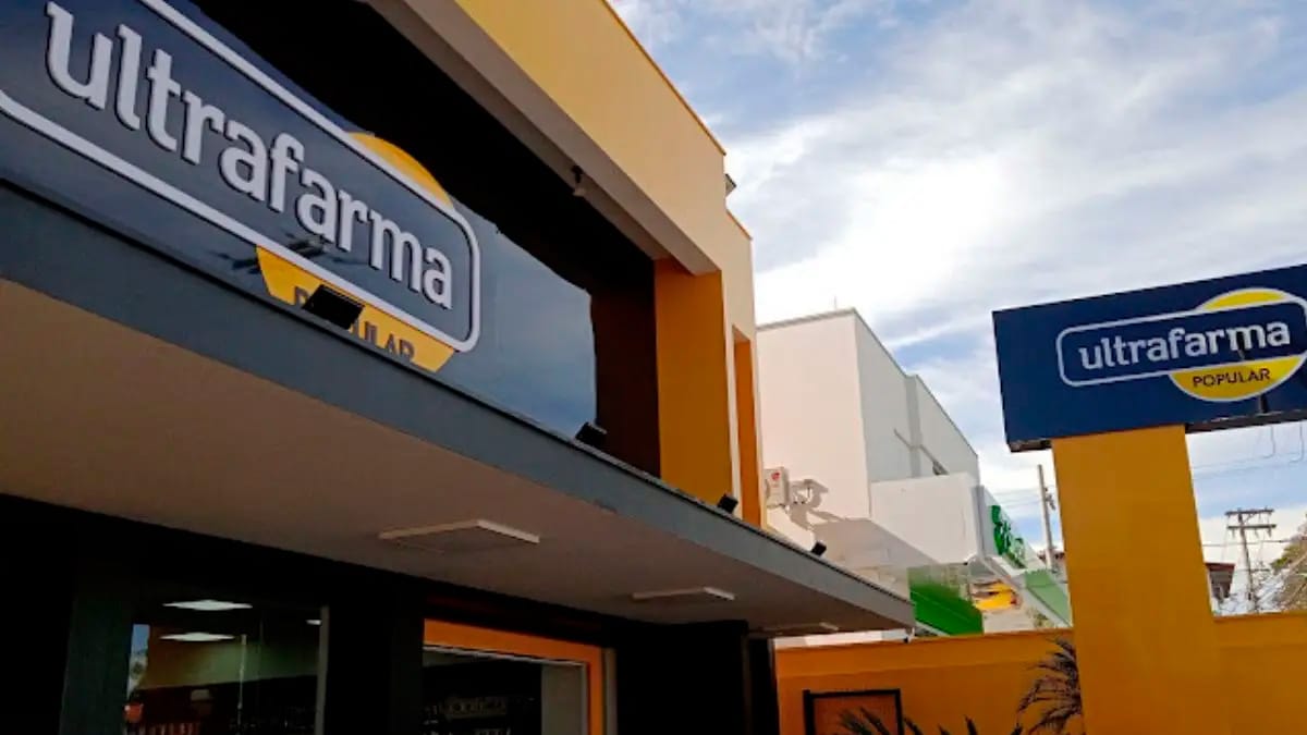 A empresa aposta na redução de custos operacionais para oferecer preços ainda mais competitivos ao consumidor. Divulgação/Ultrafarma
