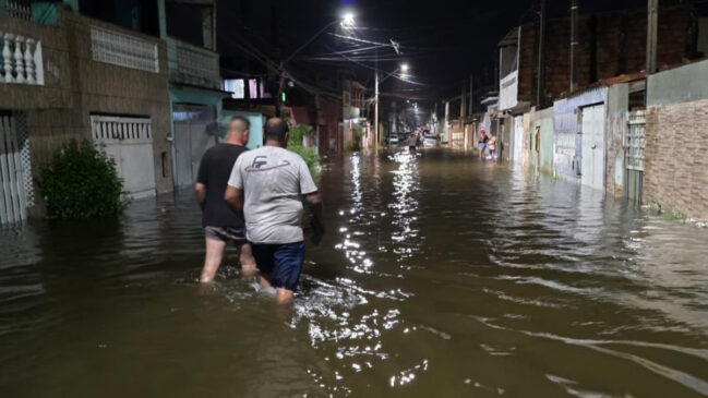 Problemas históricos de infraestrutura comprometeram o escoamento da água em Mongaguá