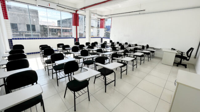 A Univesp mantém graduações nas áreas de Licenciatura, Computação e Negócios