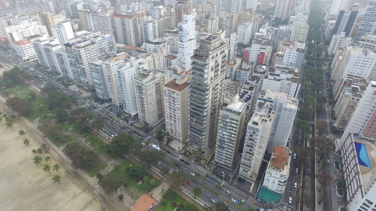 Mesmo que em um primeiro momento pareça que o Brasil está repleto de apartamentos, os dados do Censo mostram o oposto, pois 84,8% da população ainda vive em casas (Renan Lousada/DL)
