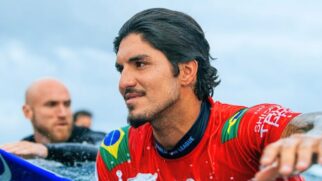 Gabriel Medina retorna ao circuito mundial após um ano afastado