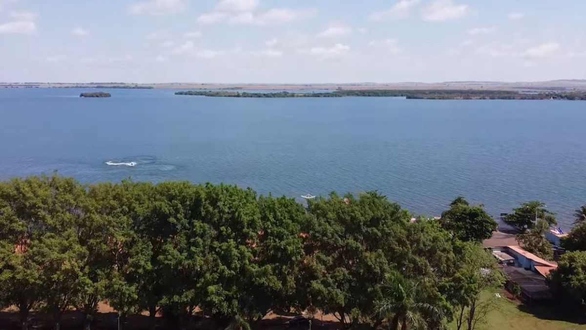 A cerca de 445 quilômetros da capital, Miguelópolis se tornou um destino conhecido por suas paisagens