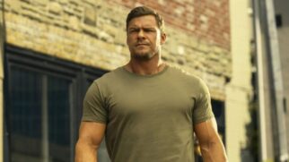 O ator Alan Ritchson foi flagrado agredindo um vizinho no estado do Tennessee