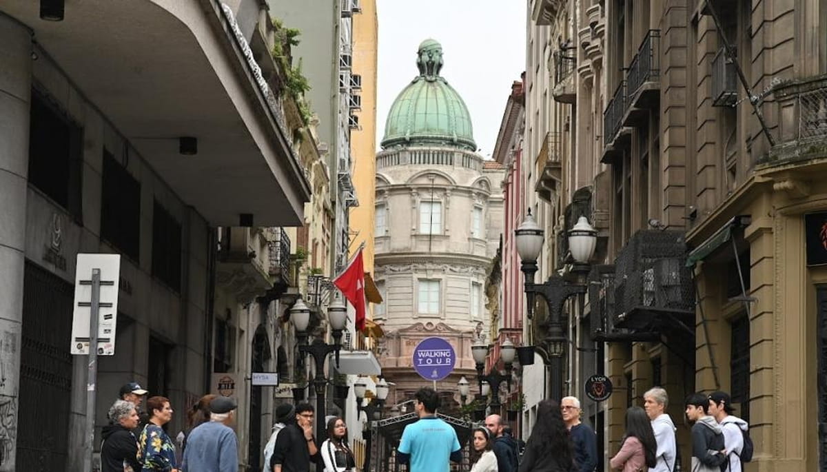 A criação do Distrito Turístico teve início em 2023 e segue diretrizes da legislação estadual que estimula o setor por meio de incentivos fiscais, parcerias e melhorias de infraestrutura