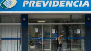 O documento enviado ao governo federal prevê vagas para duas carreiras principais dentro do INSS