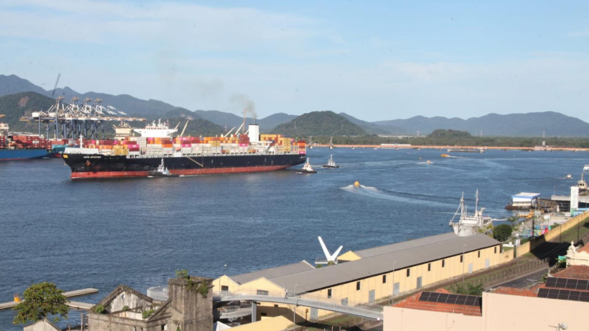 Os interessados devem retirar a carta de encaminhamento presencialmente no CPET