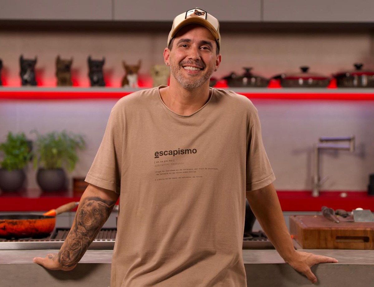 Ator e apresentador André Marques está entre os convidados da programação