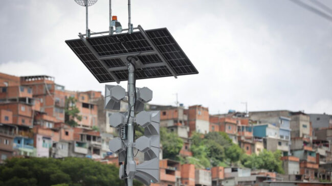 O equipamento é acionado de forma remota pela Defesa Civil sempre que houver necessidade de evacuação