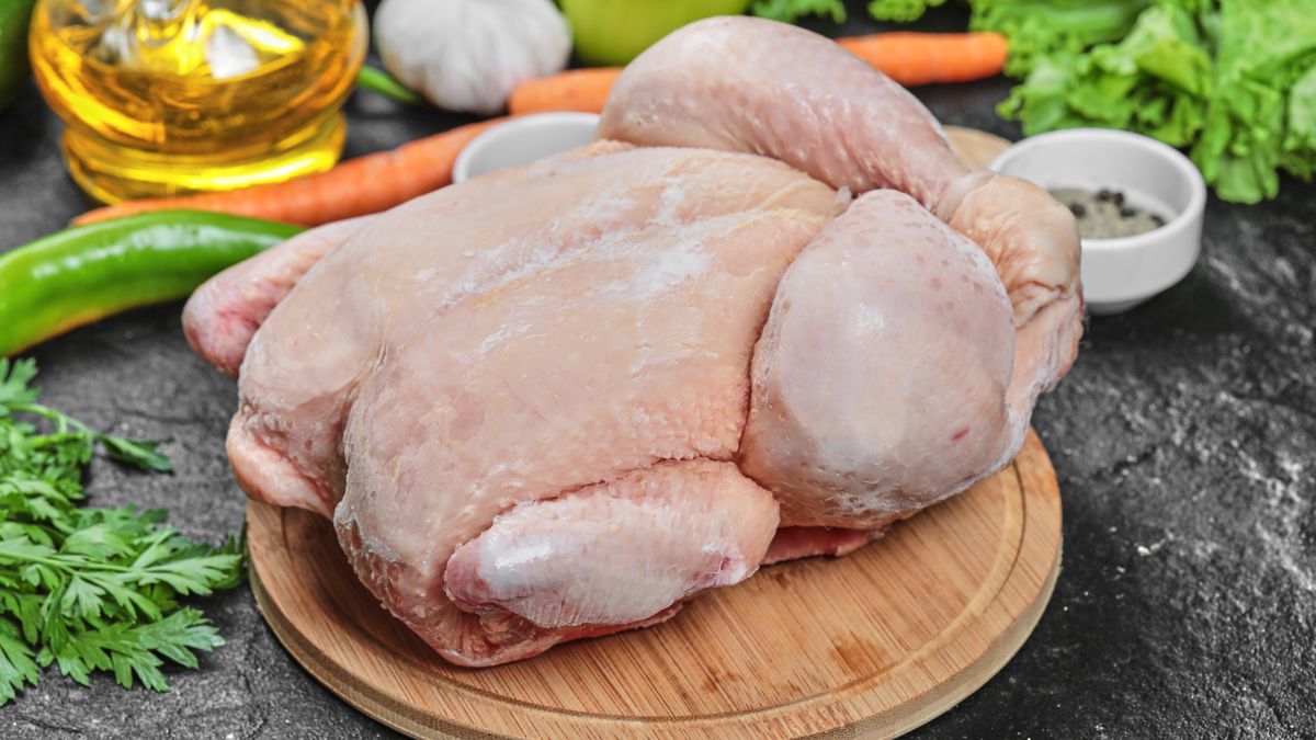 Fornecimento de ureia pelo Irã e alta dos combustíveis preocupam produtores após retaliações na região