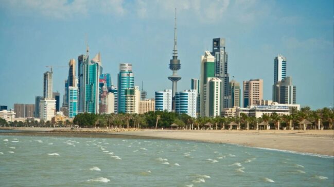 Cidade do Kuwait lida rotineiramente com escaldantes 50 °C