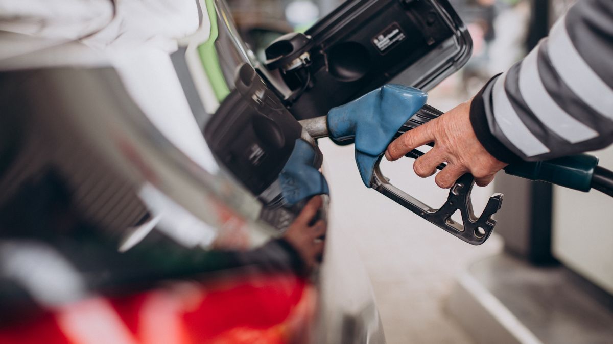 Dados da ANP mostram onde o biocombustível ainda é vantajoso e como a guerra entre Irã e EUA pressiona os preços nas bombas.