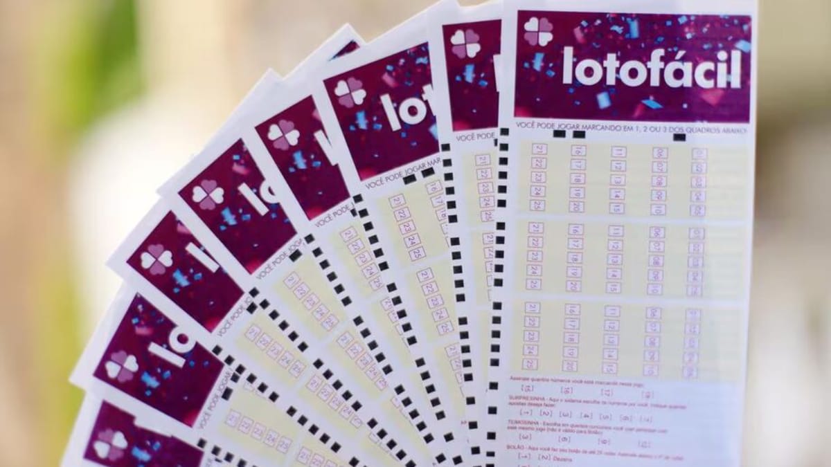 Confira os números sorteados na Lotofácil: 06-10-09-05-25-01-23-07-11-15-04-18-13-12-03 / Divulgação