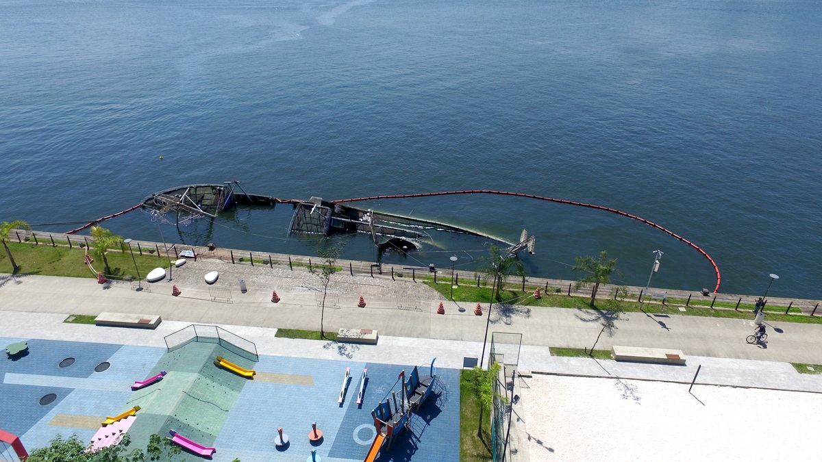 Navio Professor W. Besnard é uma embarcação histórica da pesquisa oceanográfica nacional