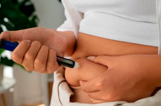 Retatrutida é um medicamento injetável experimental voltado ao tratamento da obesidade e do diabetes tipo 2
