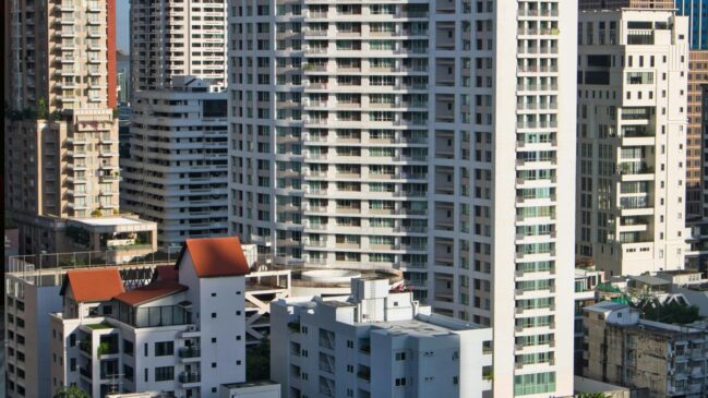 Diretora na Talls Solutions, Stéphane Domeneghini soma mais de 200 empreendimentos no currículo e se tornou um dos principais nomes da engenharia de prédios superaltos no Brasil
