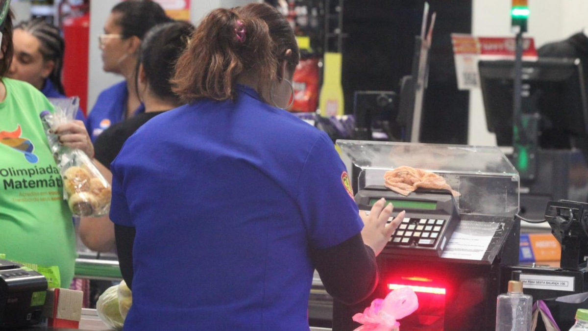 As vagas são destinadas a diversas funções do setor supermercadista