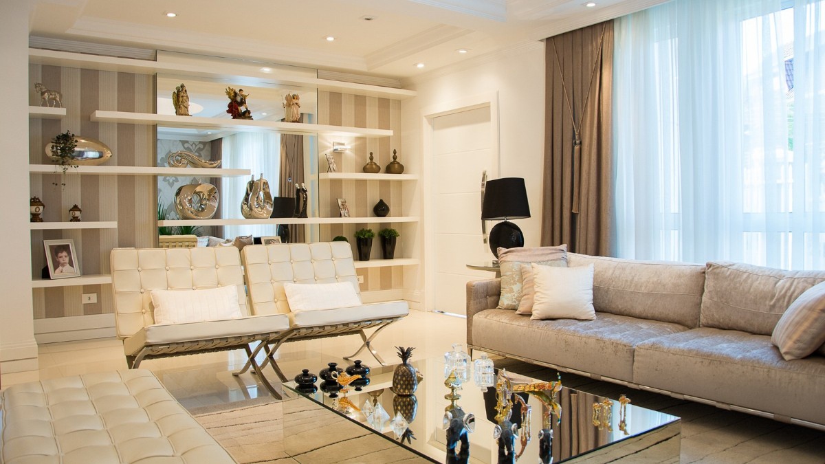 Uma casa viva precisa de movimento e não apenas de ordem impecável / Pixabay