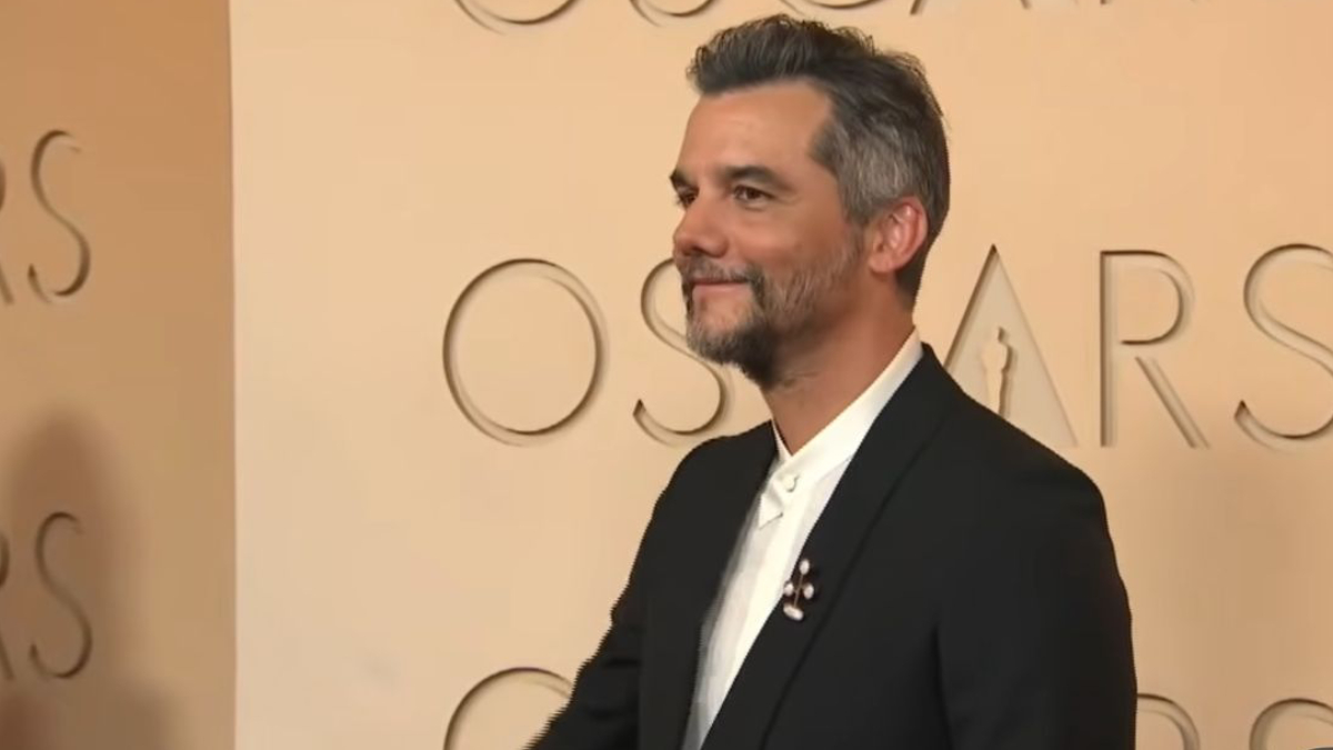 Wagner Moura marcou presença no tapete vermelho do Oscar 2026