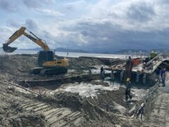Intervenção faz parte de um pacote de melhorias na infraestrutura da orla e ocorre no trecho em direção à Ponta da Praia