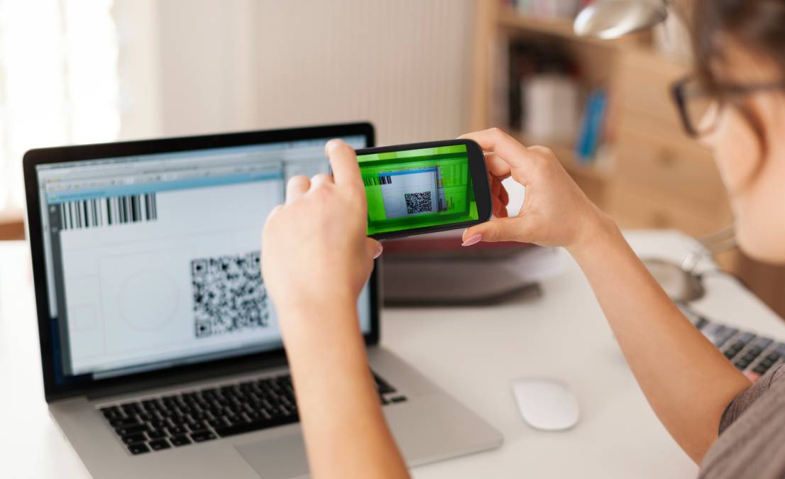 Entender as vantagens de cada método ajuda a aproveitar benefícios, evitar juros e até conseguir descontos nas compras do dia a dia