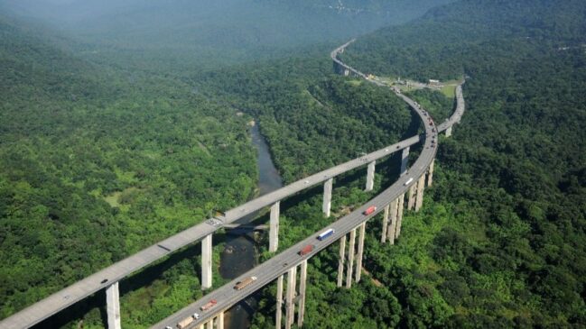 Com essa decisão, a Cetesb deverá emitir a licença prévia para a terceira pista da Imigrantes ser construída