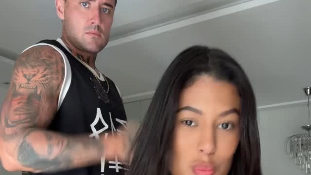 Stephen Bear venceu o Celebrity Big Brother e ganhou notoriedade na TV do Reino Unido/Instagram
