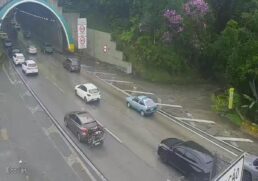 Motoristas que utilizam o Sistema AnchietaImigrantes enfrentam lentidão e congestionamentos na tarde deste domingo