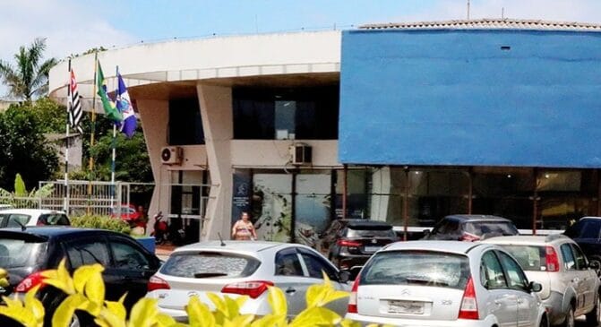 Os profissionais aprovados serão contratados por meio de regime jurídico administrativo especial, voltado para vínculos temporários.