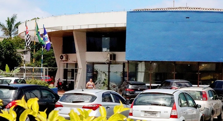 Os profissionais aprovados serão contratados por meio de regime jurídico administrativo especial, voltado para vínculos temporários.