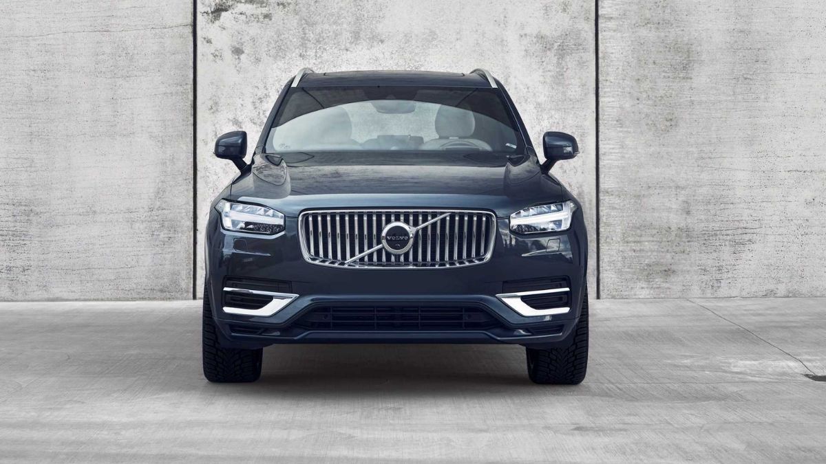 Para o ano-modelo 2024, o SUV híbrido plug-in tem 455 cv de potência combinada e 72,3 kgfm de torque (Divulgação)
