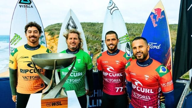 Surfistas seguem aguardando por ondas na Austrália